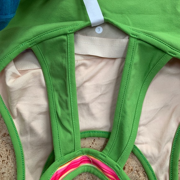 Triple Flip Tank - Picture 4 of 4